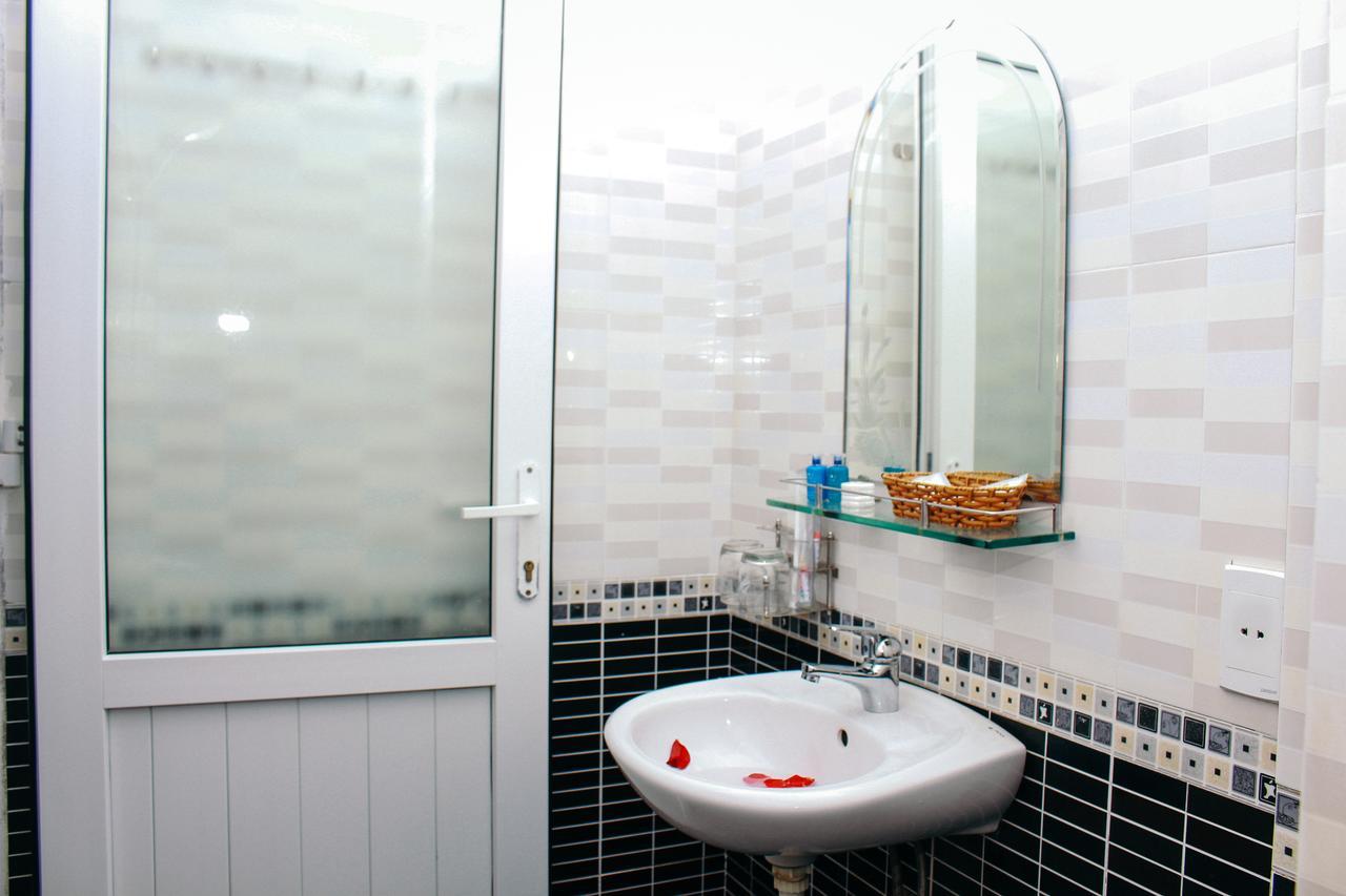 Bostand Hotel Son Tra 외부 사진