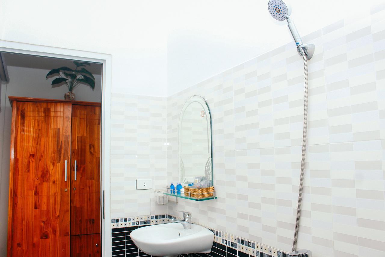 Bostand Hotel Son Tra 외부 사진